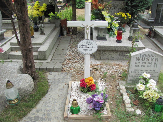 Grób Łukasz Żelaśkiewicz
