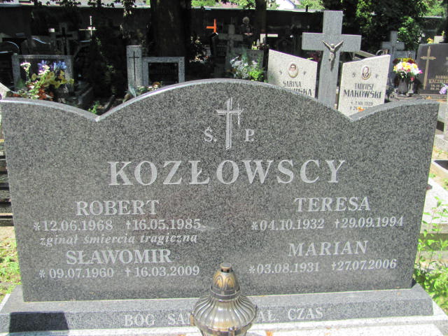 Robert Kozłowski 1968 Lubin - Grobonet - Wyszukiwarka osób pochowanych