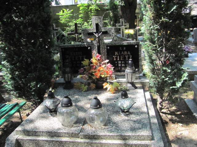 Grób Klara Tietz