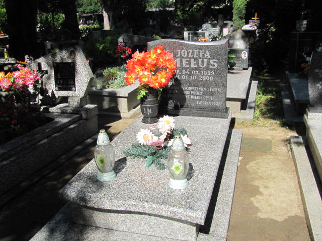Grób Józefa Mełus