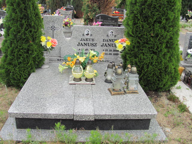 Grób Jakub Janusz