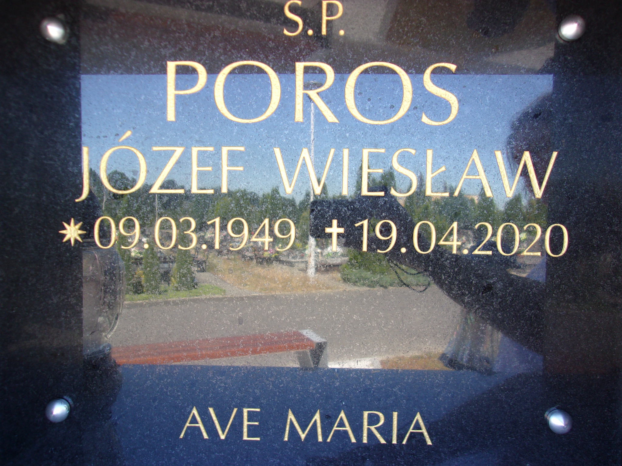 Grób Józef Poros