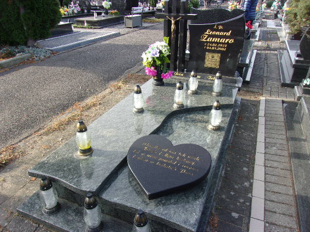 Grób Leonard Zamaro
