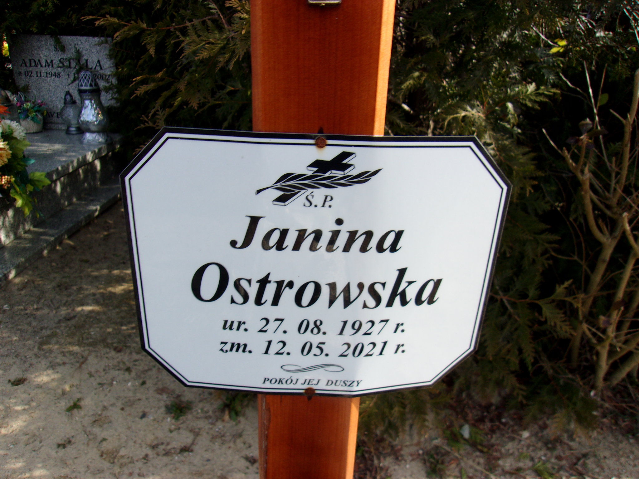 Janina Ostrowska 1927 Lubin - Grobonet - Wyszukiwarka osób pochowanych