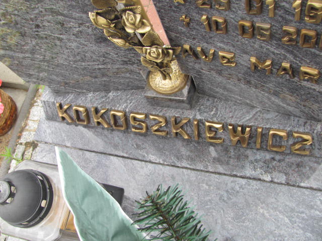 Grób Władysława Kokoszkiewicz