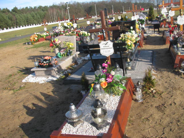 Grób Edward Juszczyszyn