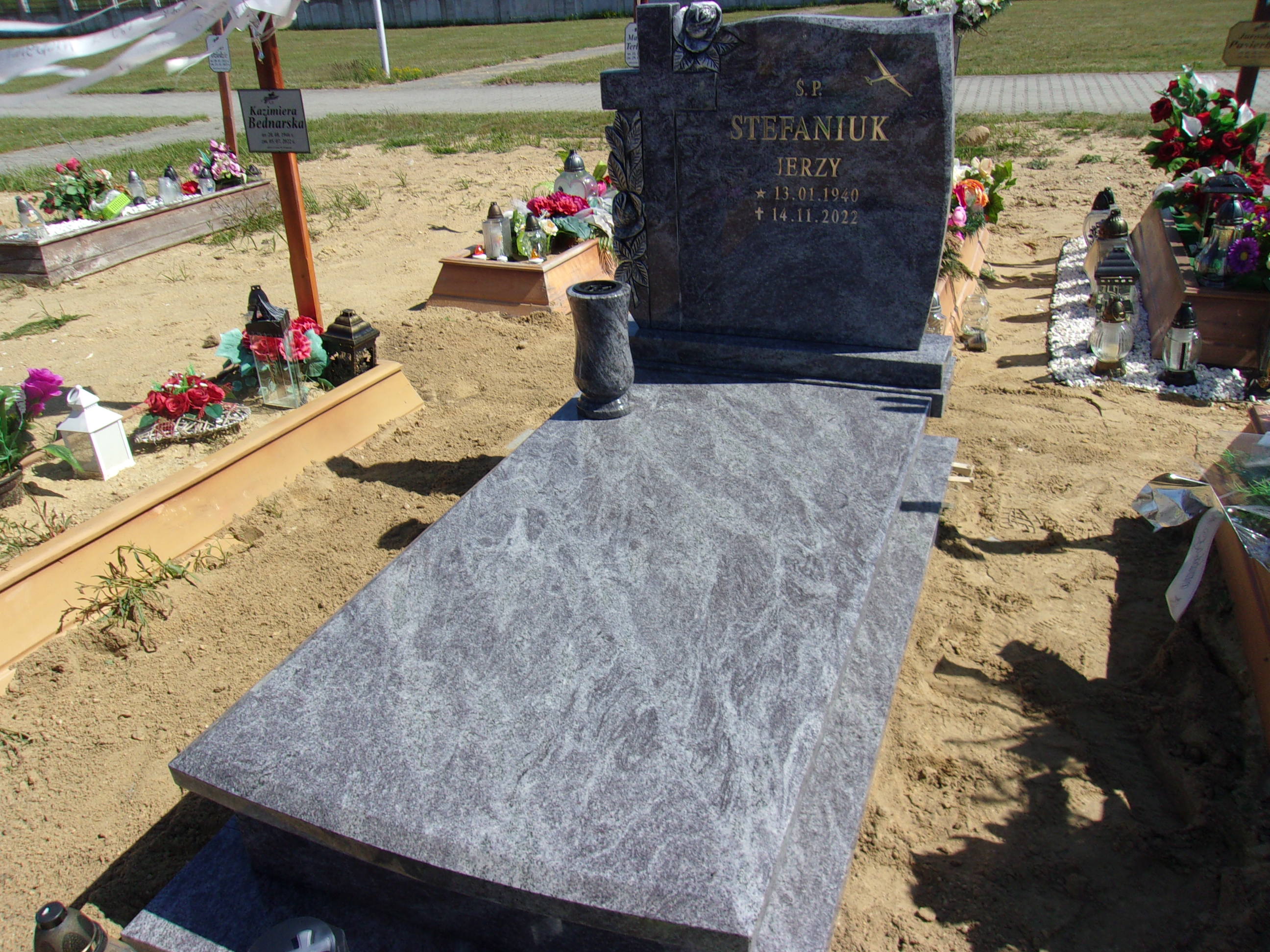 Grób Jerzy Stefaniuk